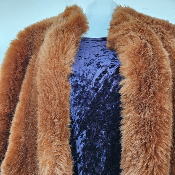 Zara Faux Fur Jacket - Picture 8 of 10